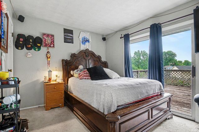 2421 E 5th Street, Mishawaka, IN 46544