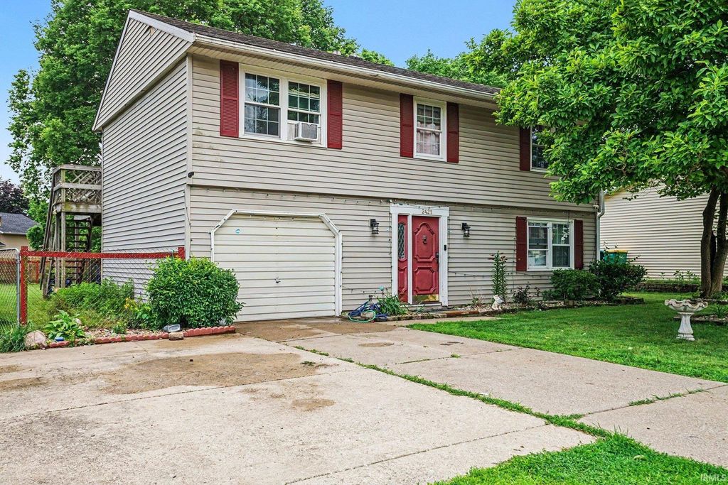 2421 E 5th Street, Mishawaka, IN 46544