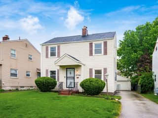 1736 E Frankfort Street, Columbus, OH 43206