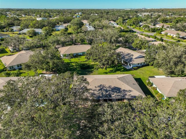 2414 LOCKSLEY STREET, Sun City Center, FL 33573