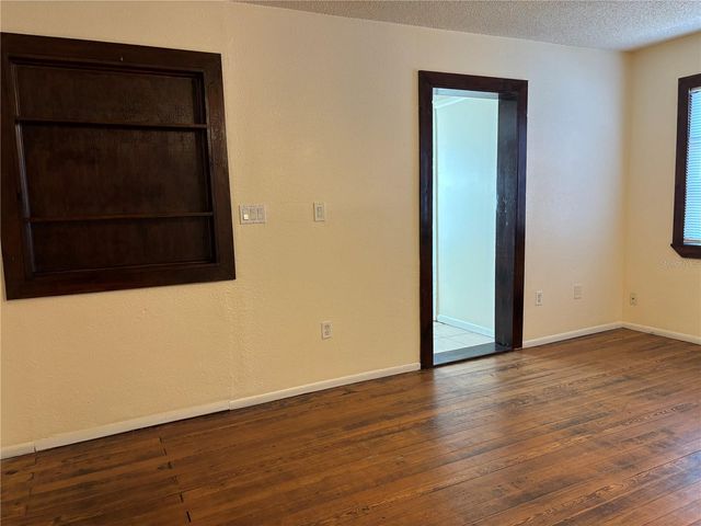 128 2ND AVENUE SW, Largo, FL 33770