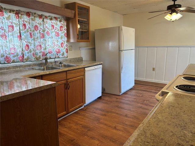 128 2ND AVENUE SW, Largo, FL 33770