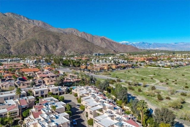 874 N Village Square, Palm Springs, CA 92262