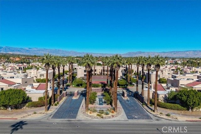 874 N Village Square, Palm Springs, CA 92262