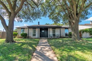 7302 Flameleaf Place, Dallas, TX 75249