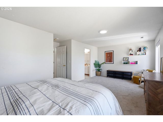6657 Se ARIEL St, Hillsboro, OR 97123