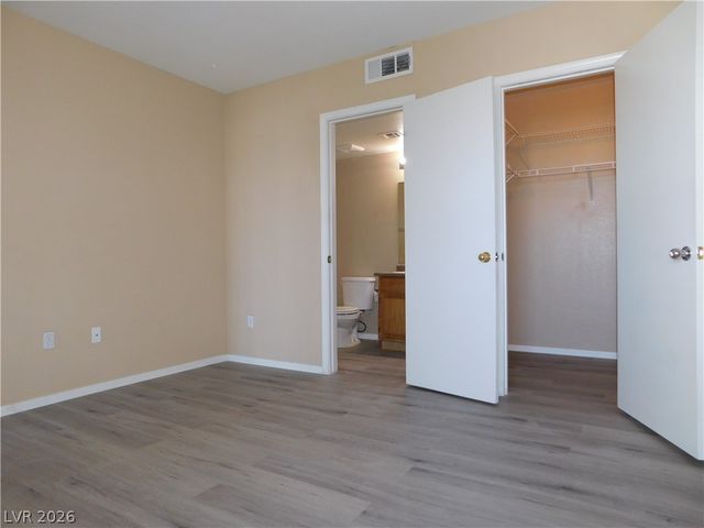 7255 West SUNSET Road 2029, Las Vegas, NV 89113
