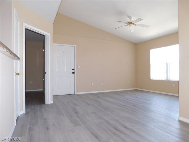 7255 West SUNSET Road 2029, Las Vegas, NV 89113