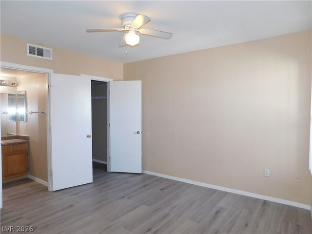 7255 West SUNSET Road 2029, Las Vegas, NV 89113