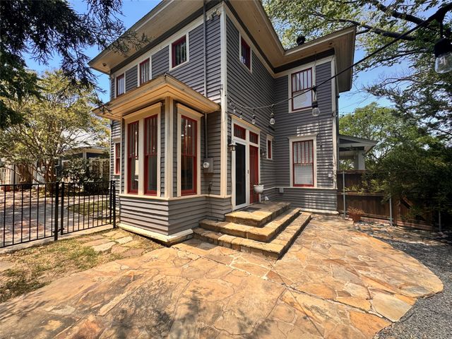 412 E 6th Street, Dallas, TX 75203