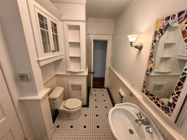 412 E 6th Street, Dallas, TX 75203