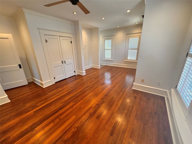 412 E 6th Street, Dallas, TX 75203
