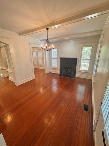 412 E 6th Street, Dallas, TX 75203