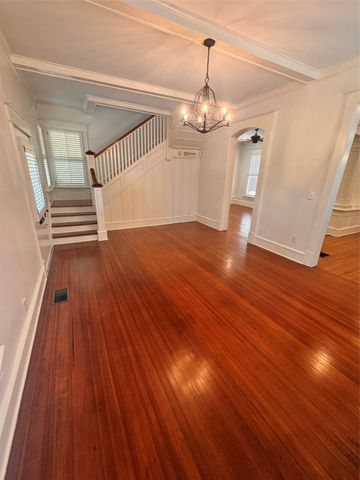 412 E 6th Street, Dallas, TX 75203