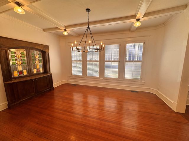 412 E 6th Street, Dallas, TX 75203