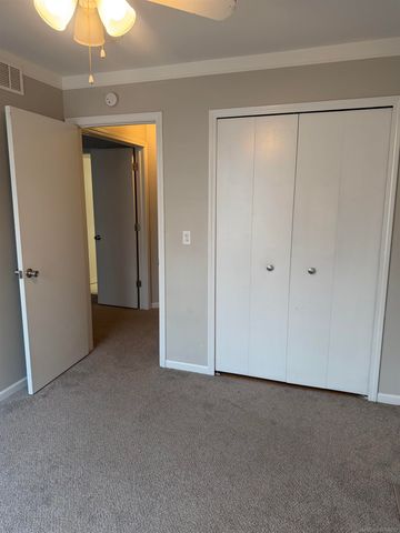 38589 Wellington Drive, Clinton Township, MI 48036