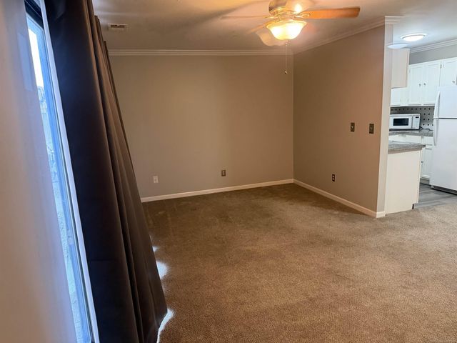 38589 Wellington Drive, Clinton Township, MI 48036