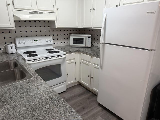 38589 Wellington Drive, Clinton Township, MI 48036