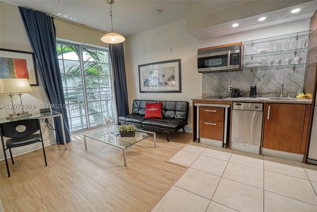 1036 Ocean Dr B202, Miami Beach, FL 33139