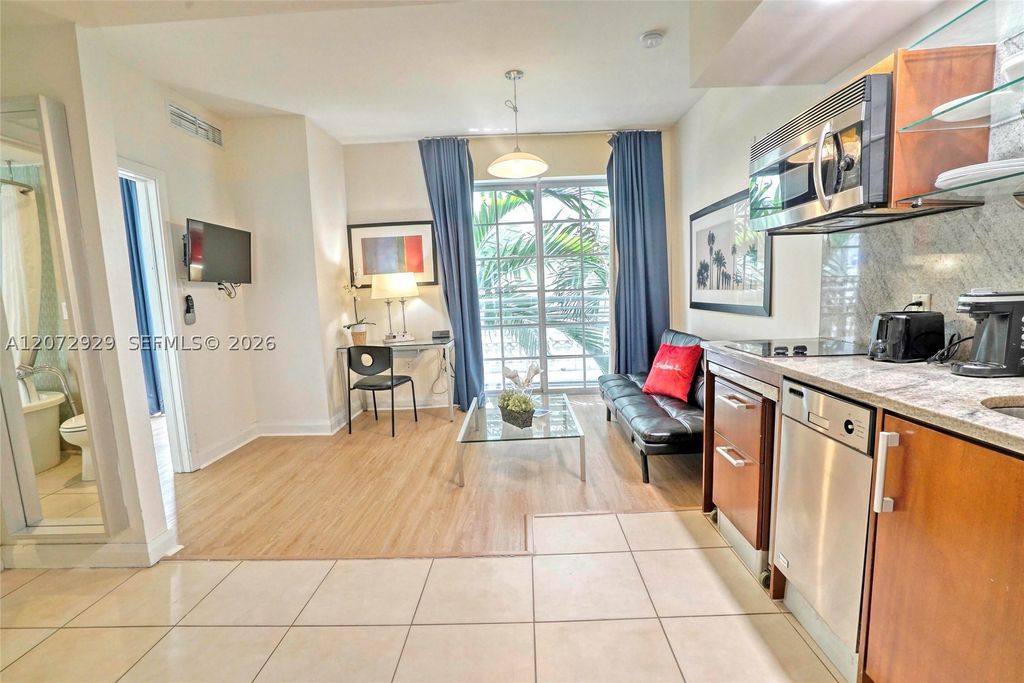 1036 Ocean Dr B202, Miami Beach, FL 33139