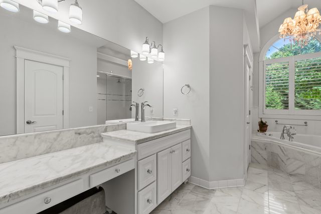 8777 W Main Street, Kalamazoo, MI 49009