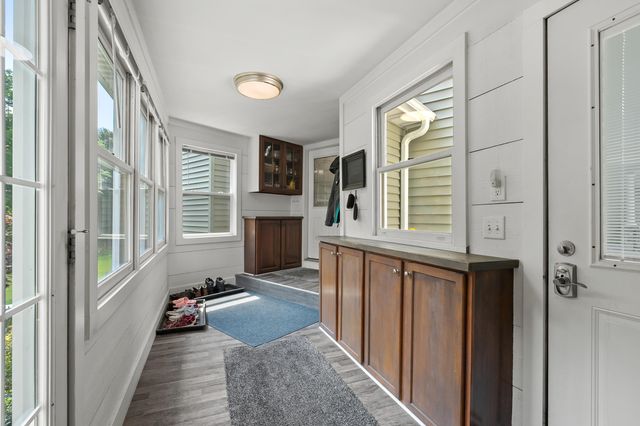 8777 W Main Street, Kalamazoo, MI 49009