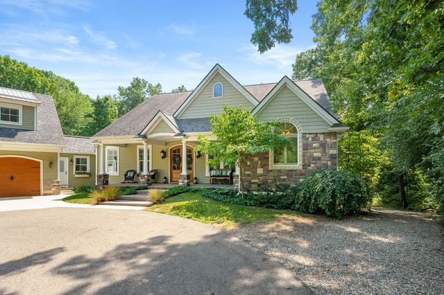 8777 W Main Street, Kalamazoo, MI 49009