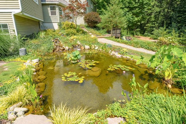 8777 W Main Street, Kalamazoo, MI 49009