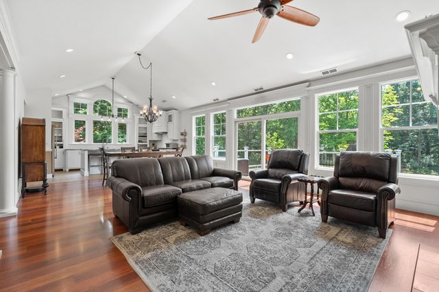 8777 W Main Street, Kalamazoo, MI 49009