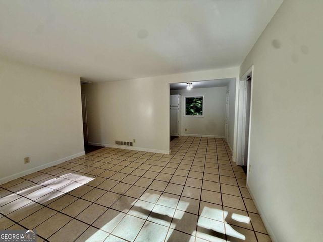 3229 Fern Valley Drive SW, Marietta, GA 30008
