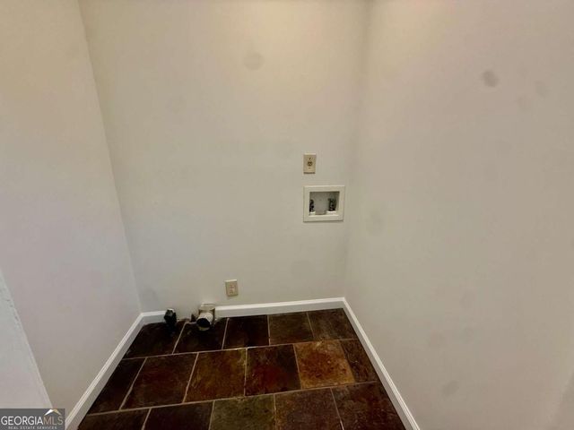 3229 Fern Valley Drive SW, Marietta, GA 30008
