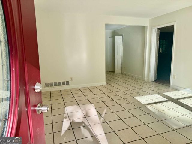 3229 Fern Valley Drive SW, Marietta, GA 30008
