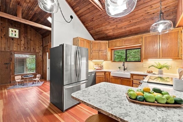 3191 SW Hawk Ridge Way, Port Orchard, WA 98367