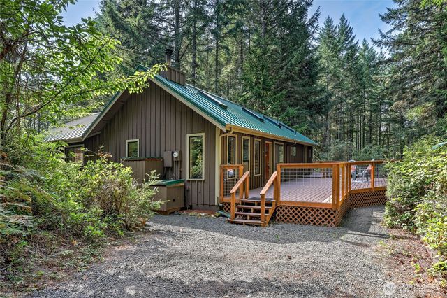 3191 SW Hawk Ridge Way, Port Orchard, WA 98367