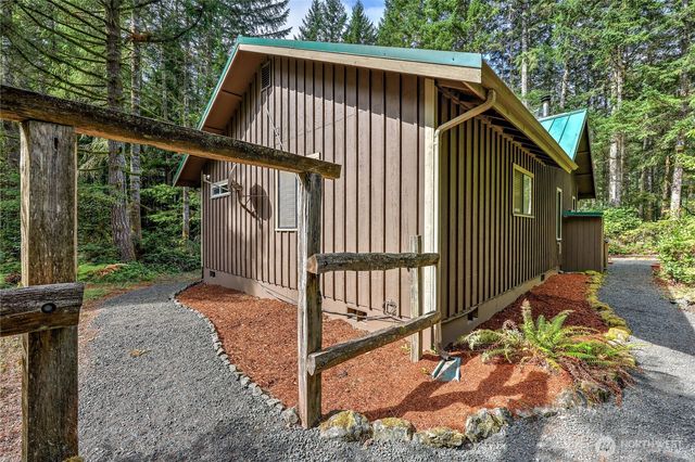 3191 SW Hawk Ridge Way, Port Orchard, WA 98367