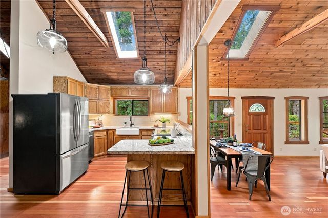 3191 SW Hawk Ridge Way, Port Orchard, WA 98367