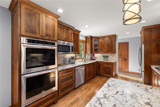 212 Knots Landing Drive, Demorest, GA 30535