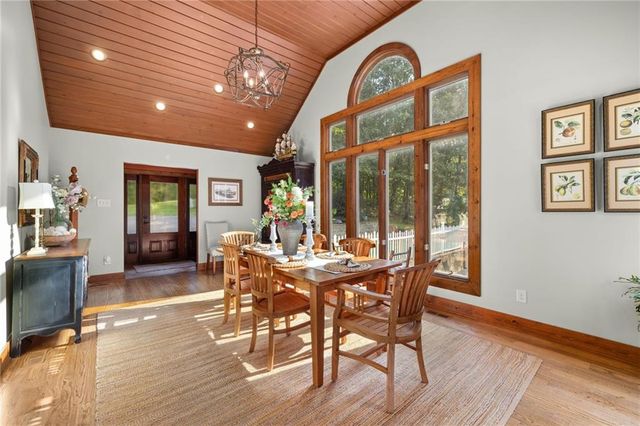 212 Knots Landing Drive, Demorest, GA 30535
