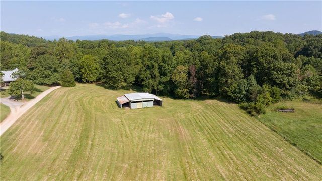 212 Knots Landing Drive, Demorest, GA 30535
