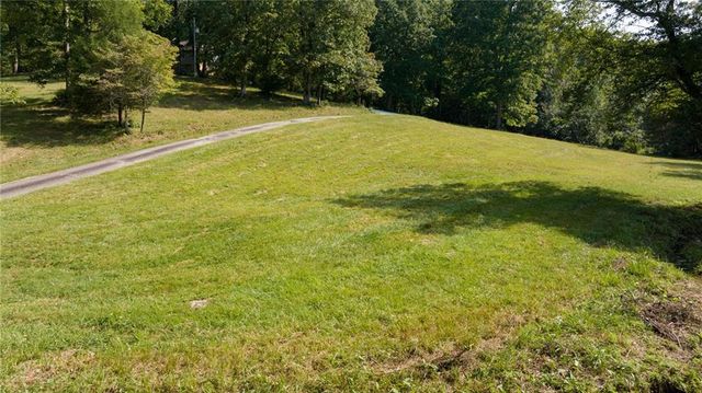 212 Knots Landing Drive, Demorest, GA 30535
