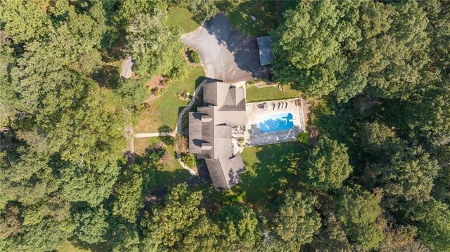 212 Knots Landing Drive, Demorest, GA 30535