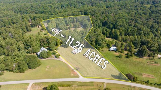 212 Knots Landing Drive, Demorest, GA 30535