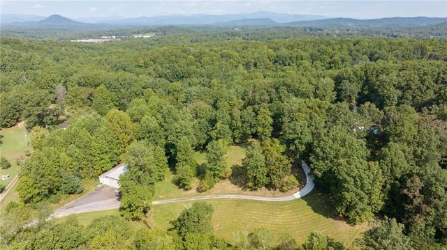 212 Knots Landing Drive, Demorest, GA 30535