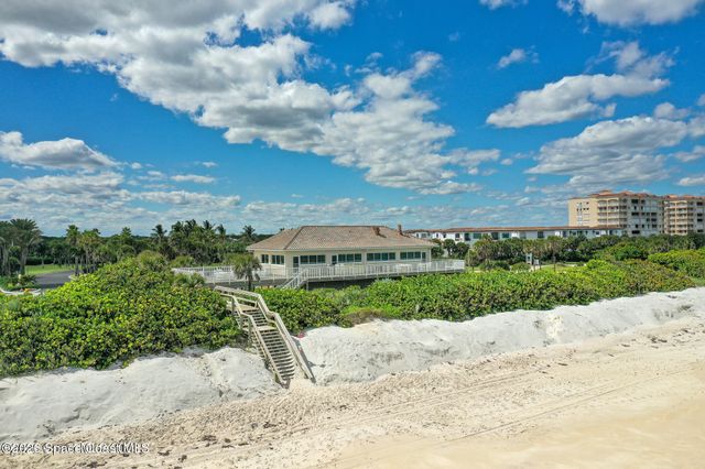 717 Spanish Moss Court, Melbourne Beach, FL 32951