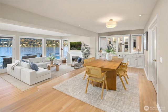 3711 Lake Washington Boulevard N, Renton, WA 98056