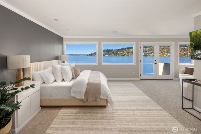 3711 Lake Washington Boulevard N, Renton, WA 98056