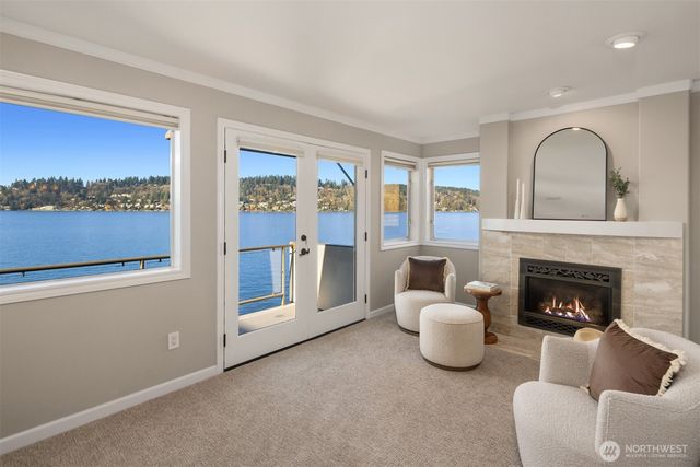 3711 Lake Washington Boulevard N, Renton, WA 98056