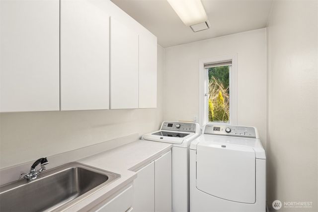 3711 Lake Washington Boulevard N, Renton, WA 98056