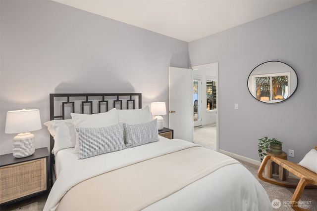 3711 Lake Washington Boulevard N, Renton, WA 98056