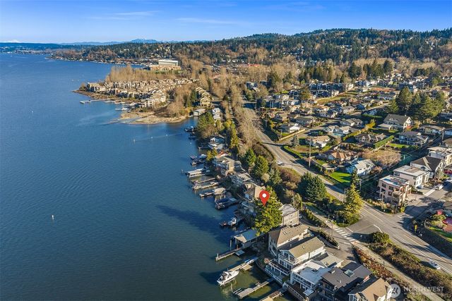 3711 Lake Washington Boulevard N, Renton, WA 98056